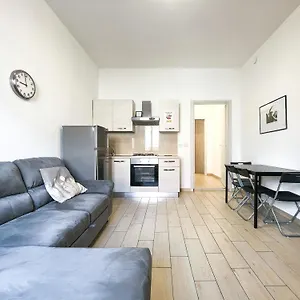 Along The Canal Smart Flat Naviglio - 4 People Corsico